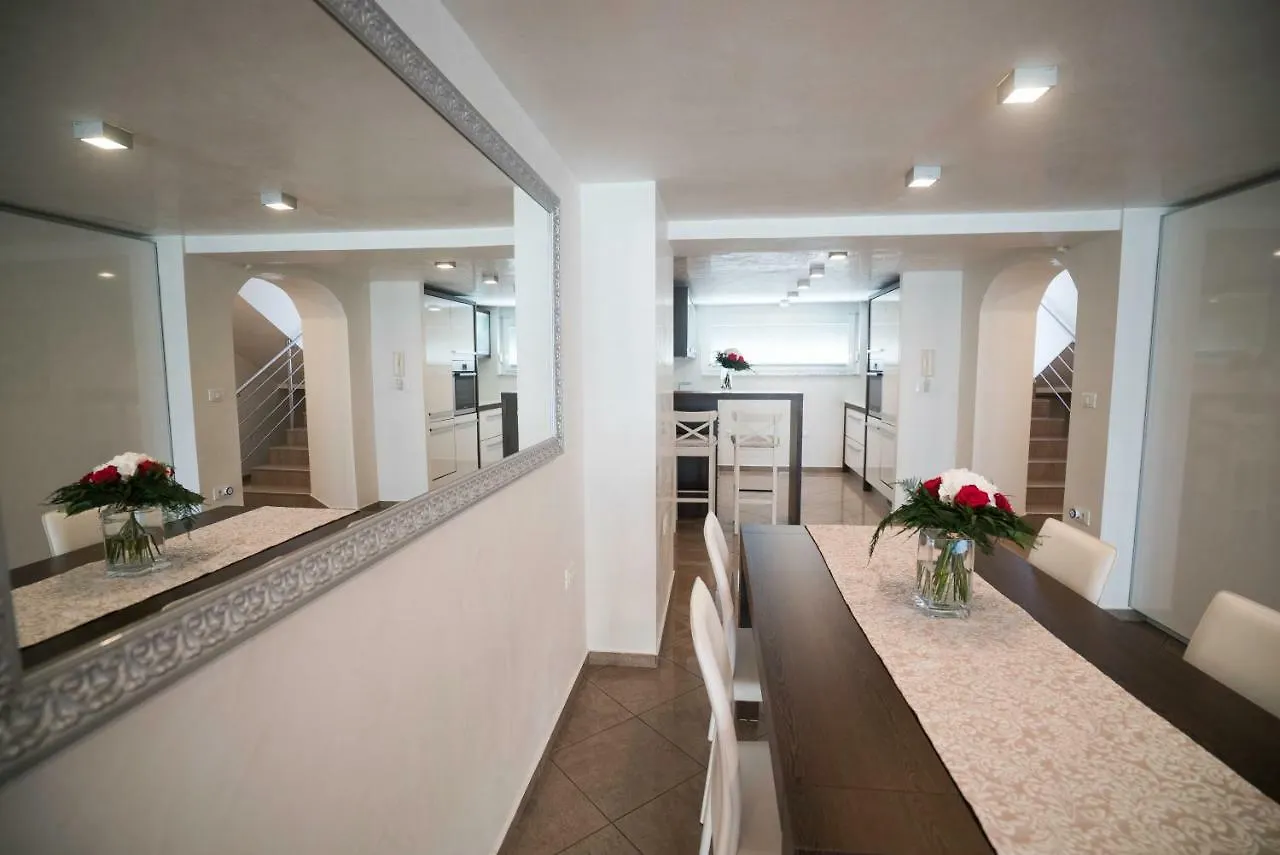Deluxe Apartma Jana Ljubljana Apartment